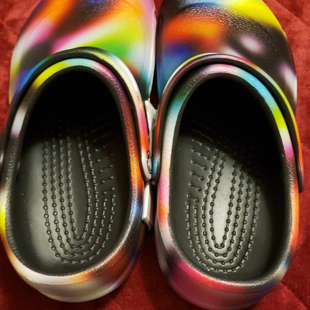 Croc Shoes - Picture 4 of 11